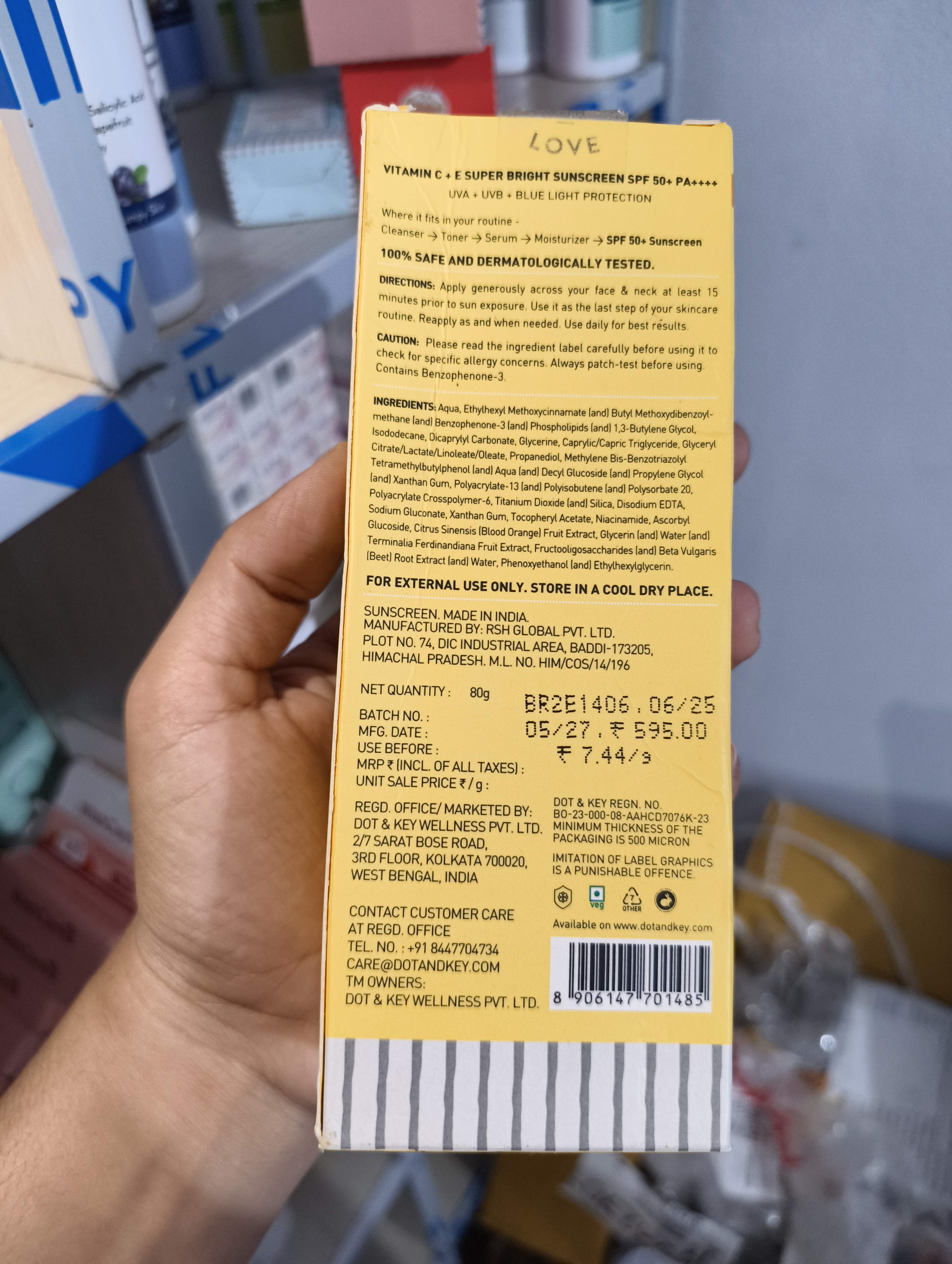 Dot & Key Vitamin C + E Super Bright Sunscreen water-light fluid SPF 50++++ 80g_img_2