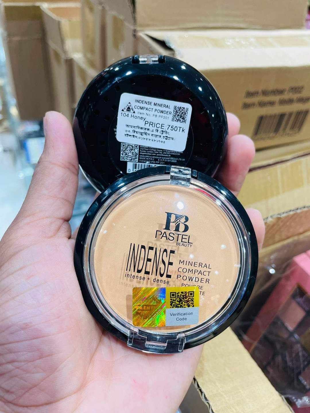 Pastel beauty compact powder