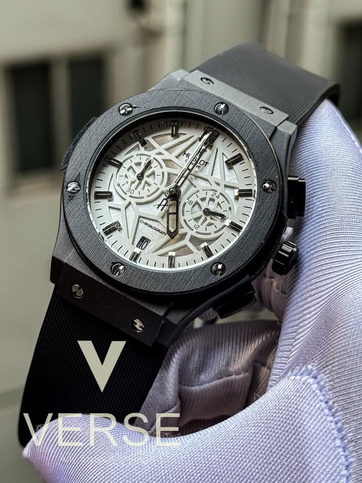 Hublot classic fusion black case black belt white dial v2