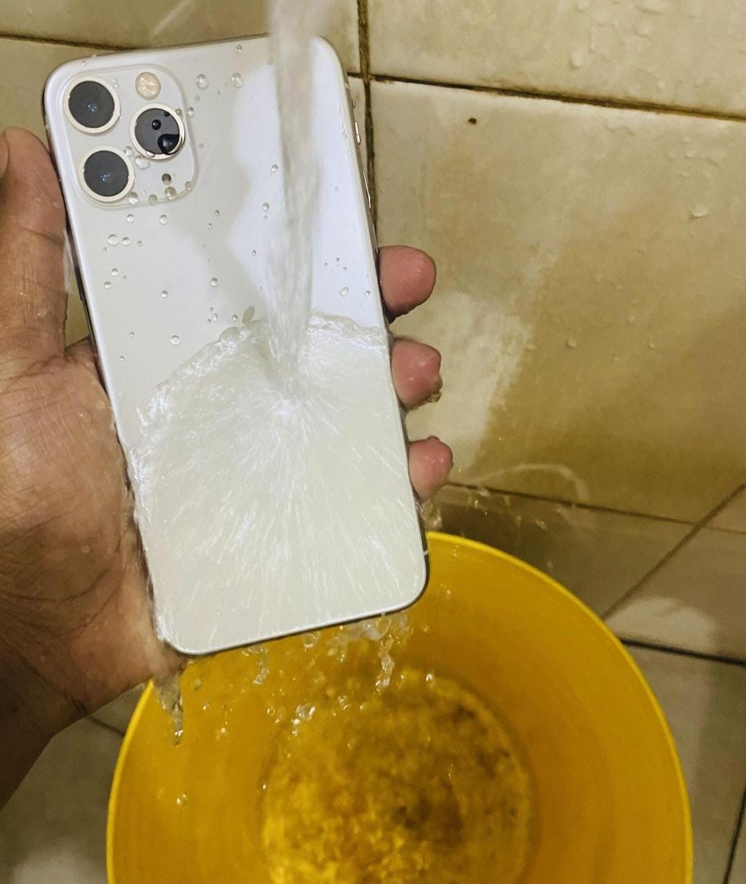 i phon 11 pro(256)_img_2