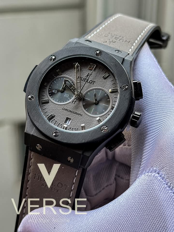 Hublot classic fusion black case grey belt grey dial v2