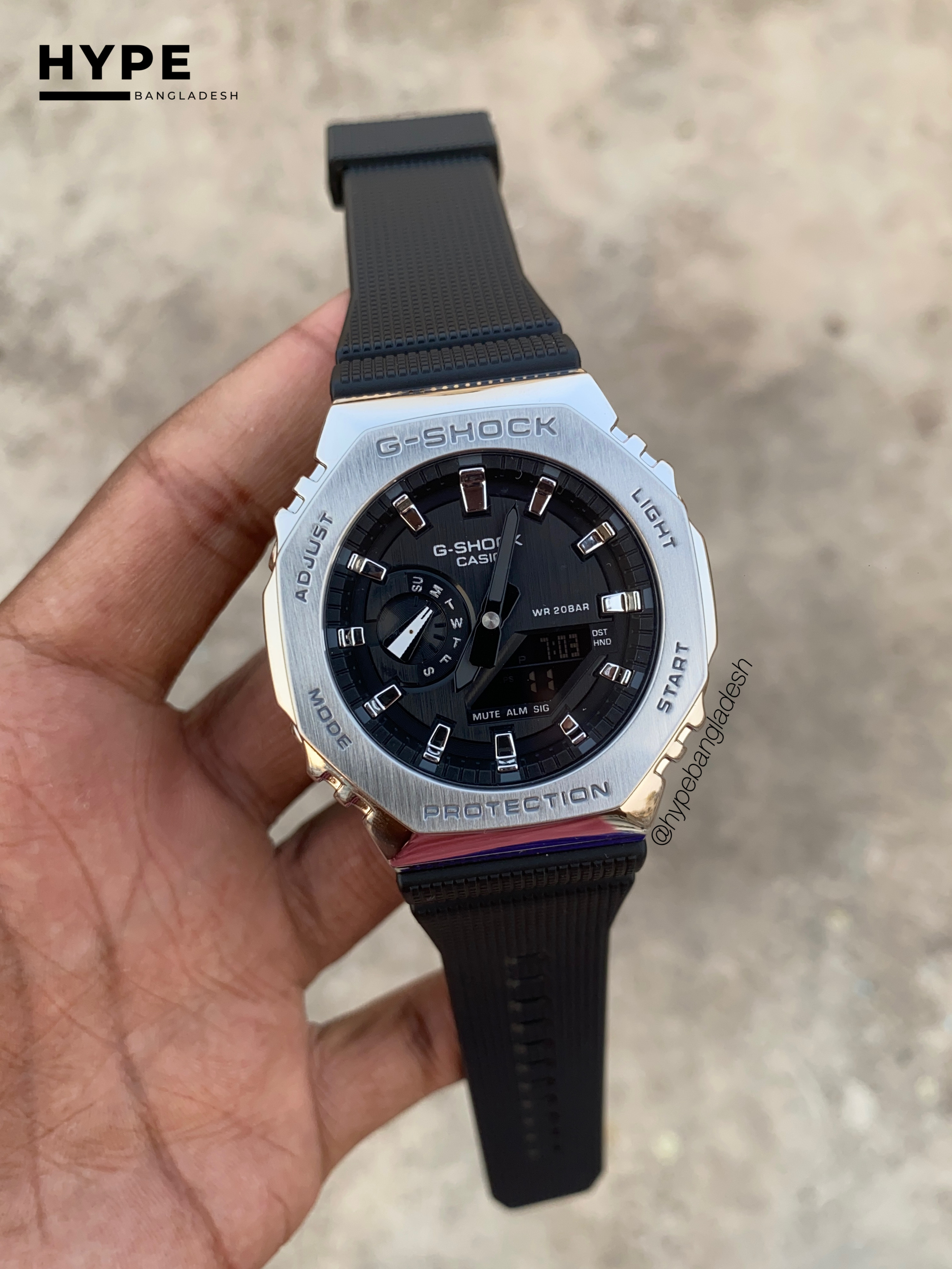 GSHOCK metal model silver case black dial_img_0