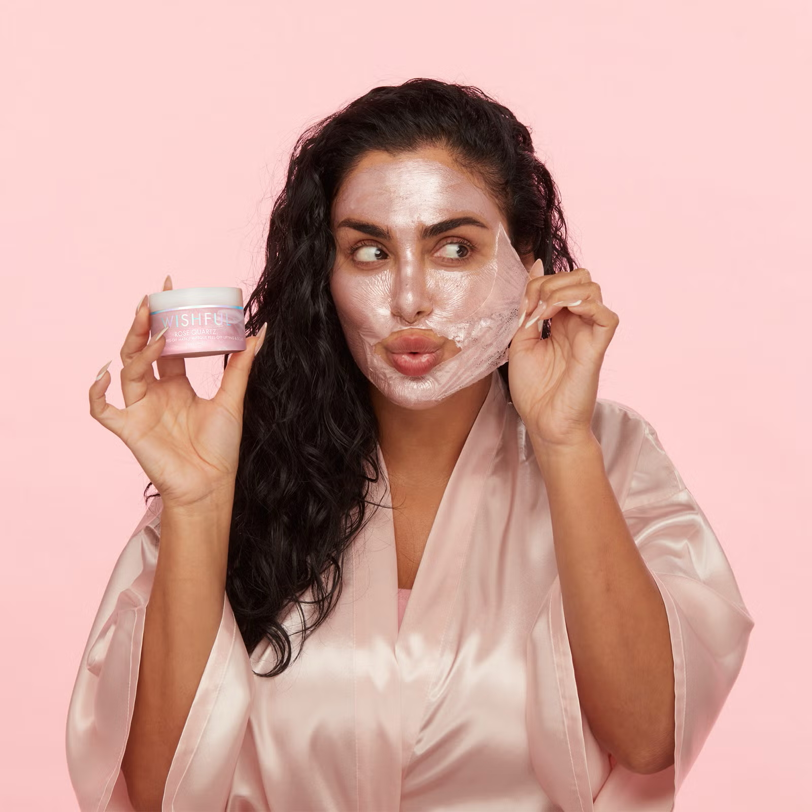 HUDA Beauty – WISHFUL Rose Quartz Lift & Glow Peel-Off Mask_img_2