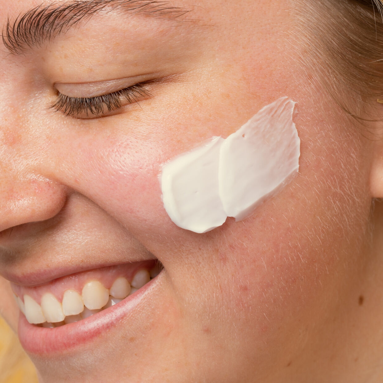 HUDA Beauty β WISHFUL Honey Whip Peptide Moisturizer_img_9