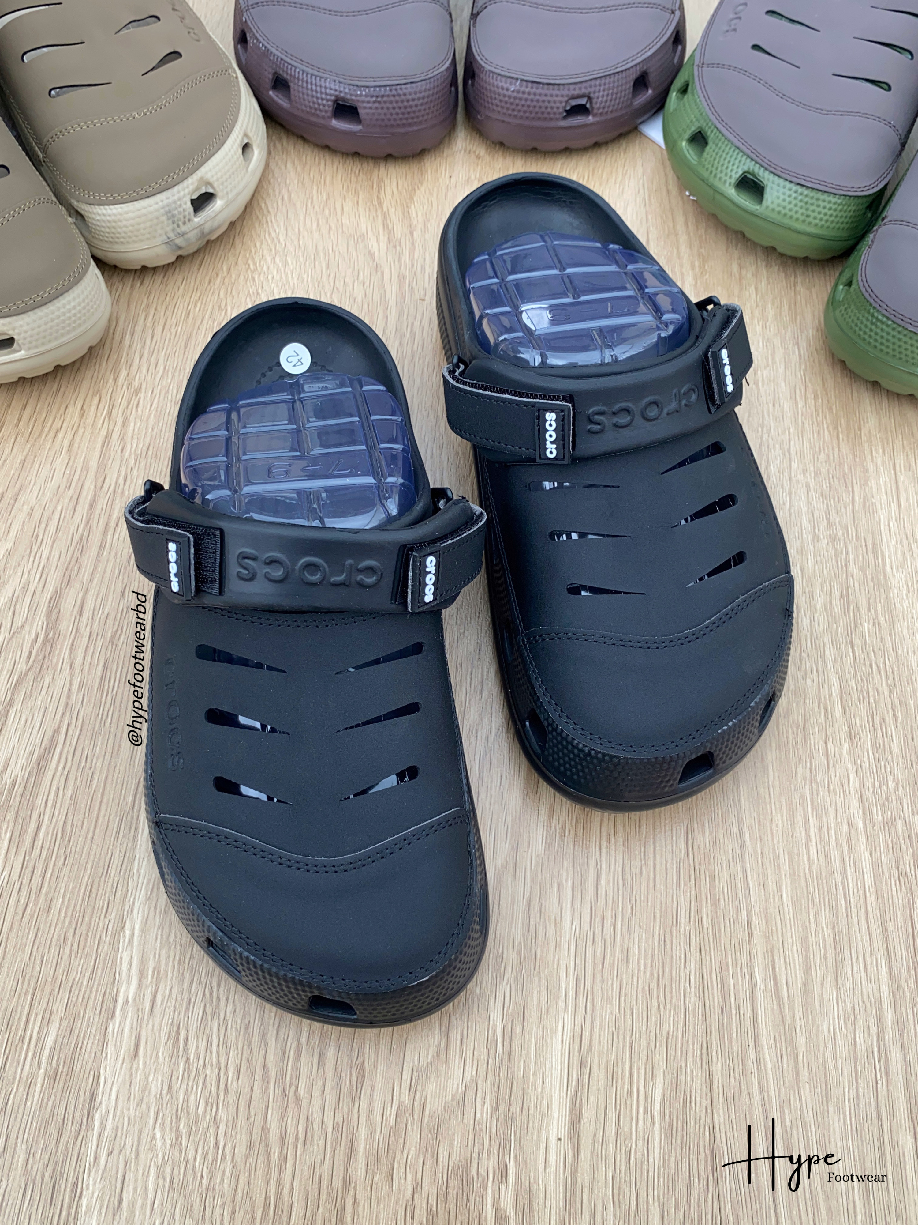 Crocs Yukon Vista (Black)_img_0