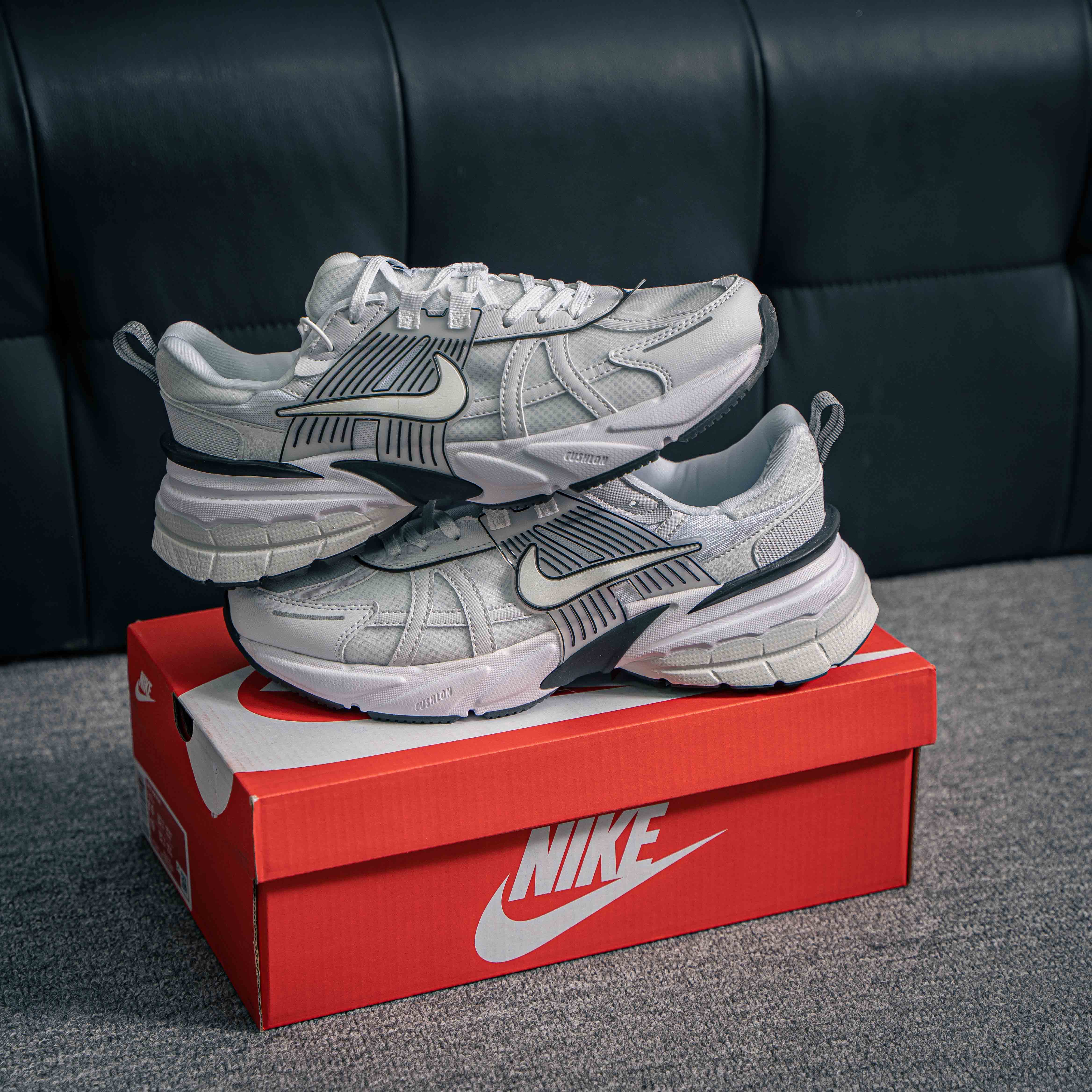 Nike V2K Run shoes (1:1)_img_1