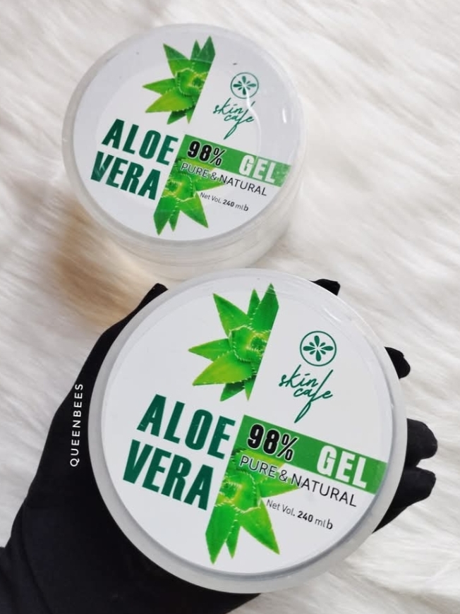 Skin Cafe Aloe vera Soothing Gel