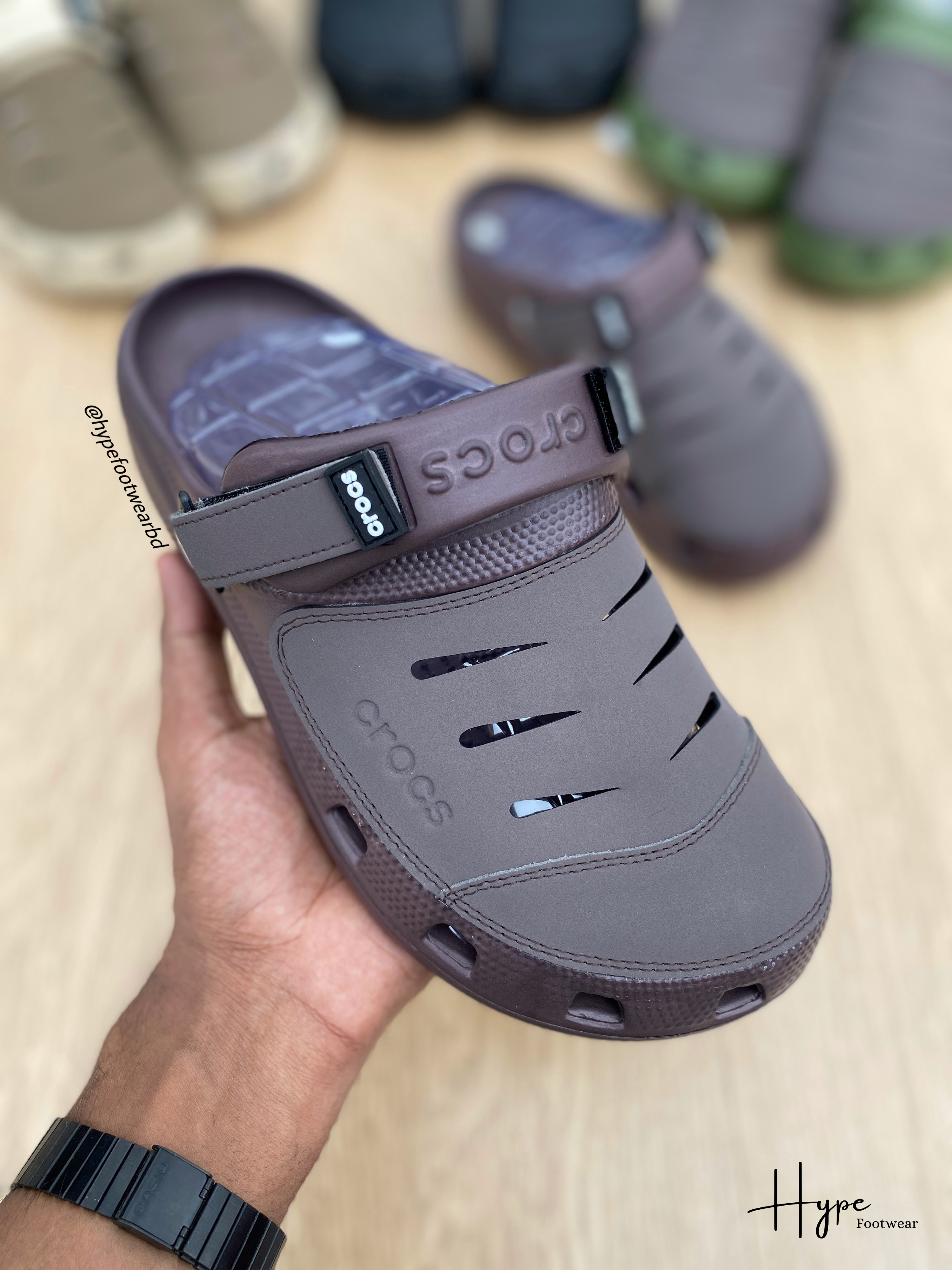 Crocs Yukon Vista (Brown)_img_1