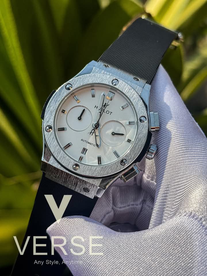 Hublot classic fusion silicon white