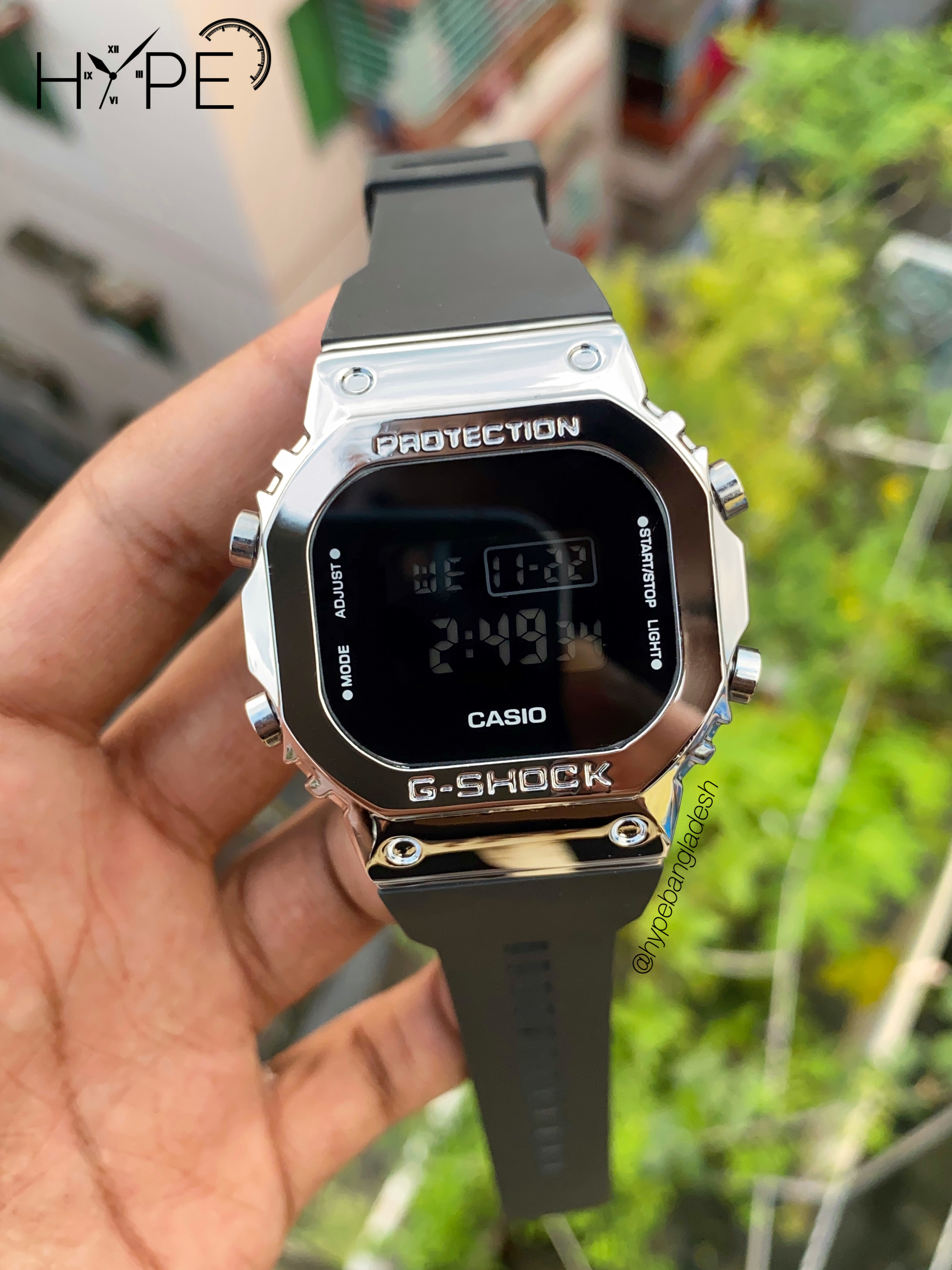 G-Shock digital square dial (Black-Silver)_img_0