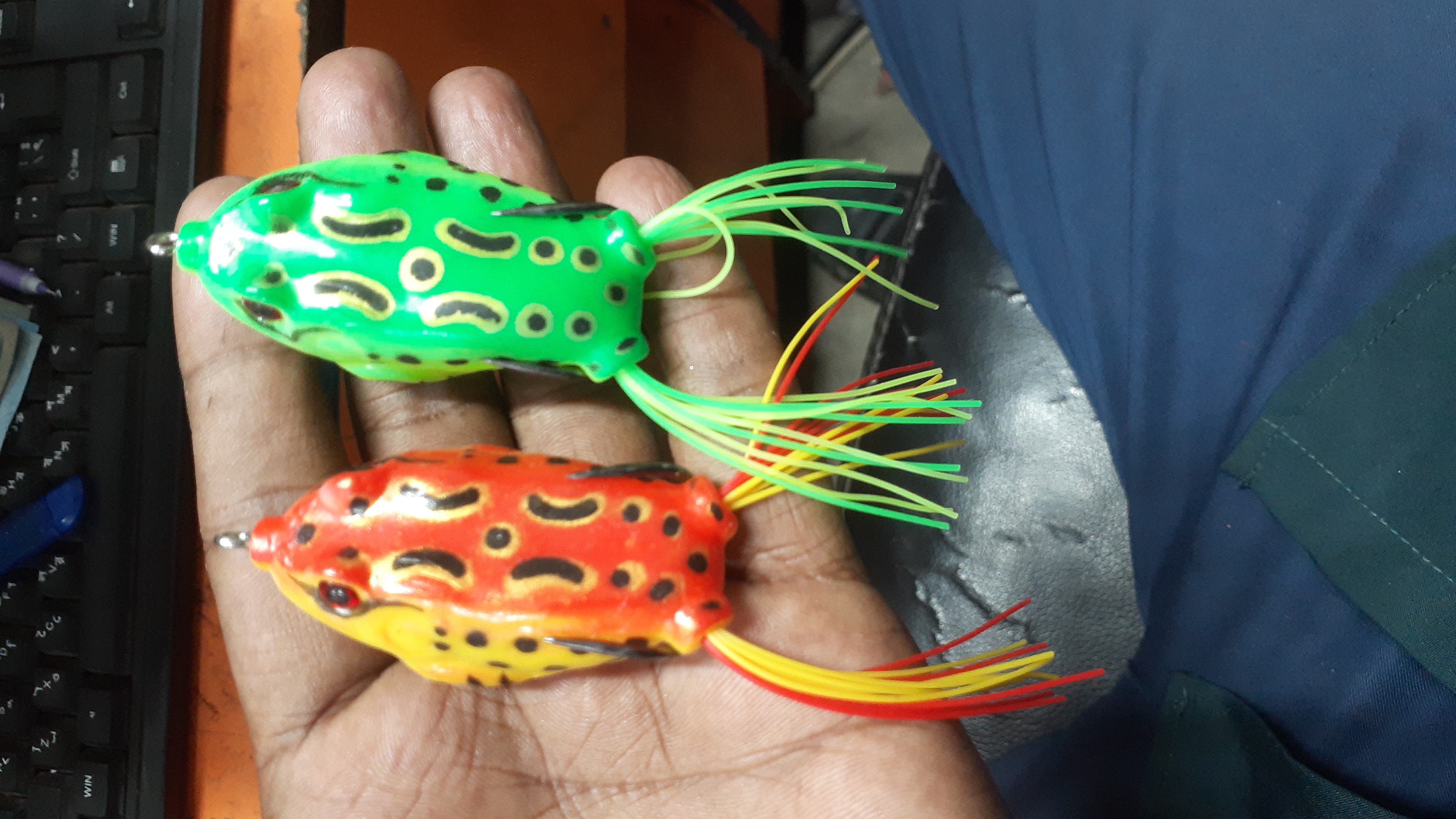 Frog Lure (2 pis) - ব্যাঙ লুর (২ টি)_img_3