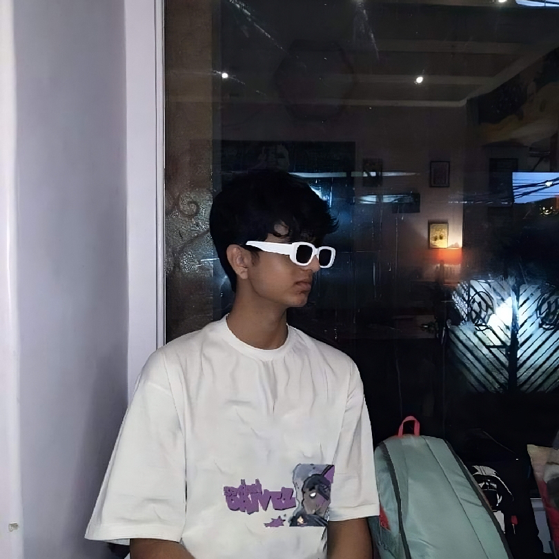 White oversized t-shirt -Divaze