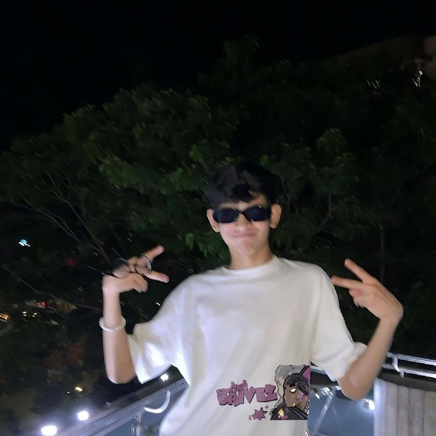 White oversized t-shirt -Divaze_img_1